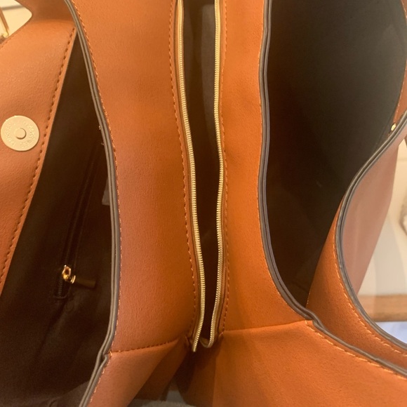 Just Fab Purse - Picture 4 of 4